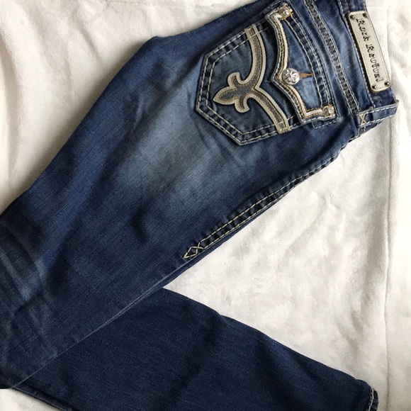 Rock Revival Jeans - Picture 2 of 4